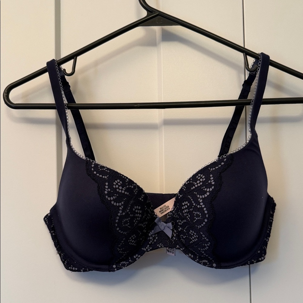 Victoria's Secret “Body by Victoria Perfect Shape” Navy Lace-Accent Bra